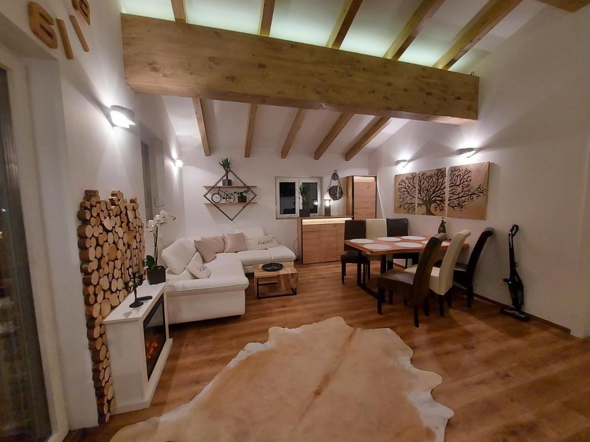 레오벤 Auszeit Steiraland Penthouse 9 Mit Grossen Balkon Und Parkplatz 아파트 외부 사진