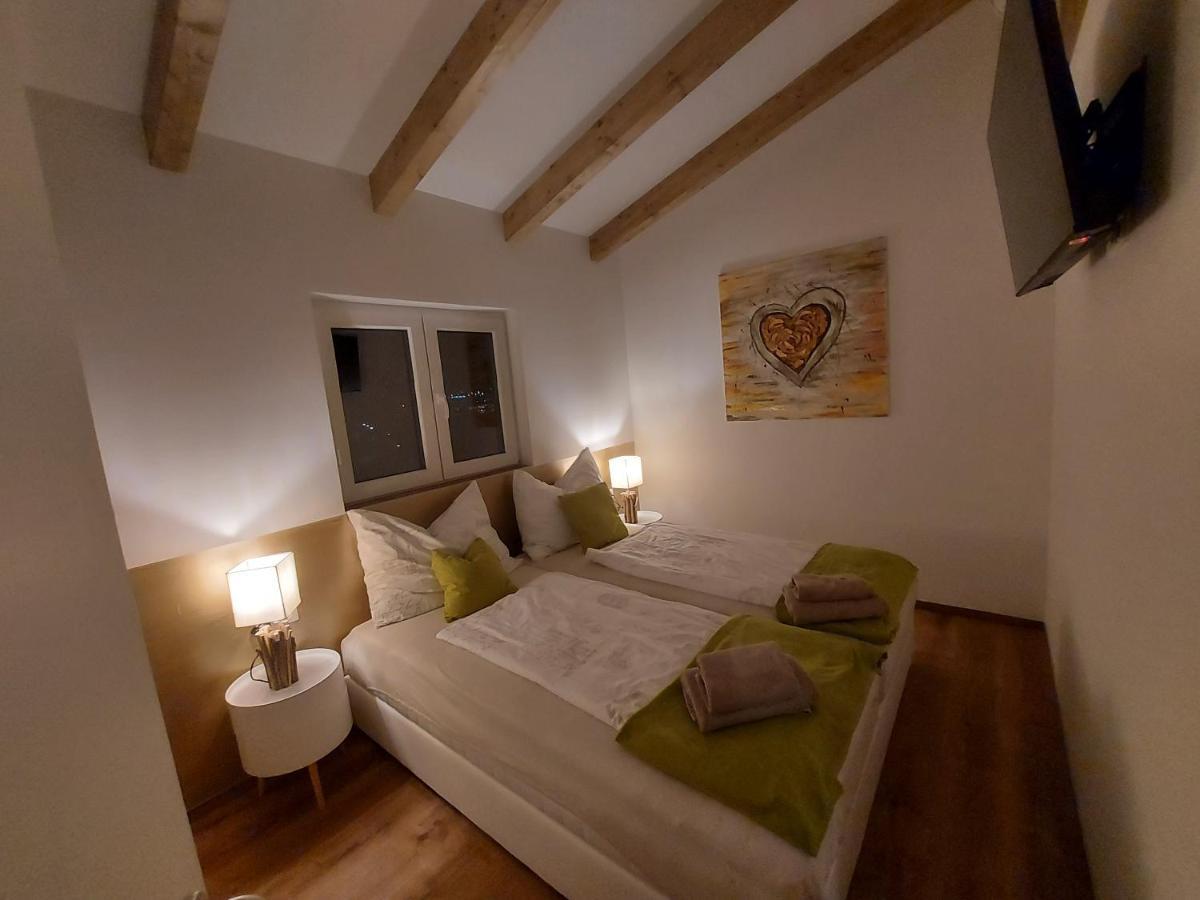레오벤 Auszeit Steiraland Penthouse 9 Mit Grossen Balkon Und Parkplatz 아파트 외부 사진