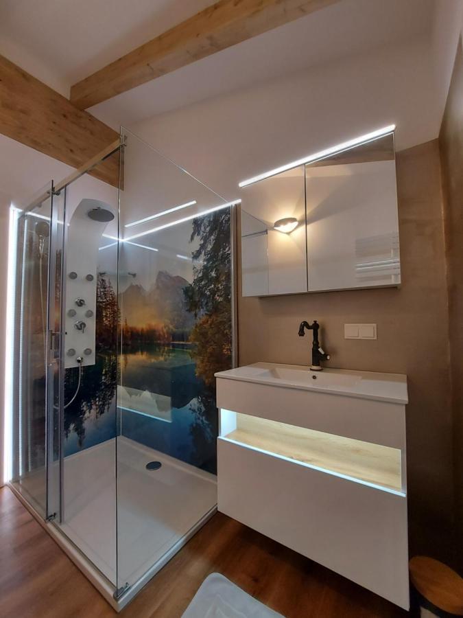 레오벤 Auszeit Steiraland Penthouse 9 Mit Grossen Balkon Und Parkplatz 아파트 외부 사진