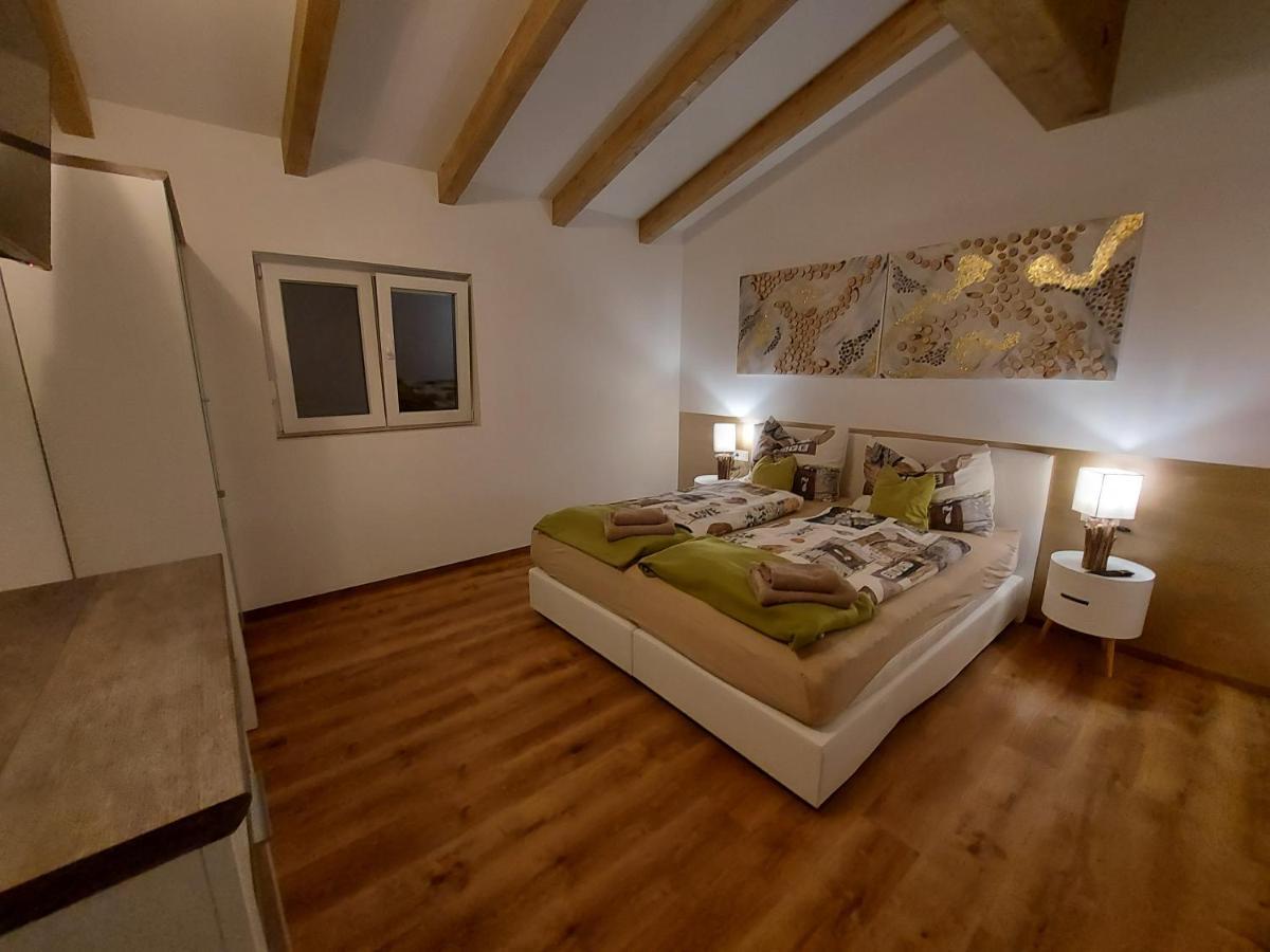 레오벤 Auszeit Steiraland Penthouse 9 Mit Grossen Balkon Und Parkplatz 아파트 외부 사진