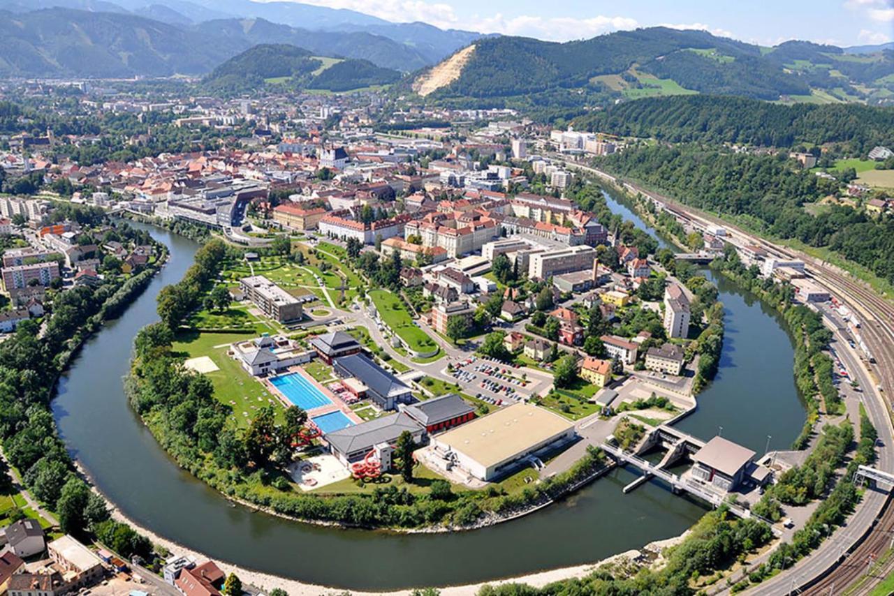 레오벤 Auszeit Steiraland Penthouse 9 Mit Grossen Balkon Und Parkplatz 아파트 외부 사진
